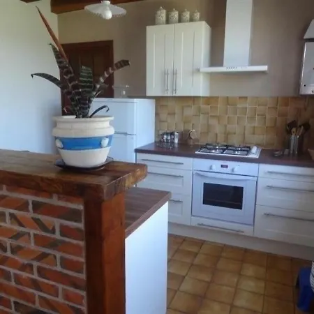 House Jolie Confortable 1 *