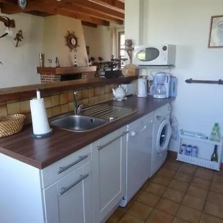 بيت للعطل House Jolie Confortable 1